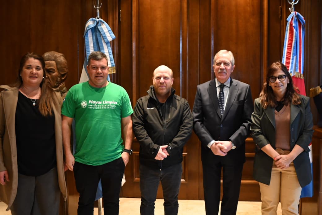 Visita protocolar del intendente de Mar Chiquita al gobernador Suárez