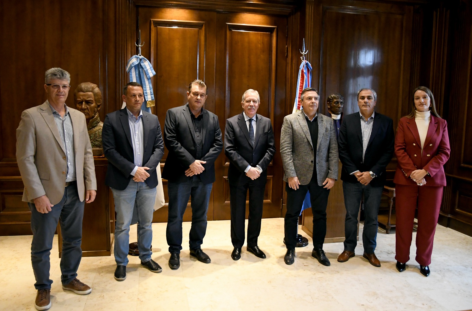 Suárez recibió al ministro de producción de Chaco