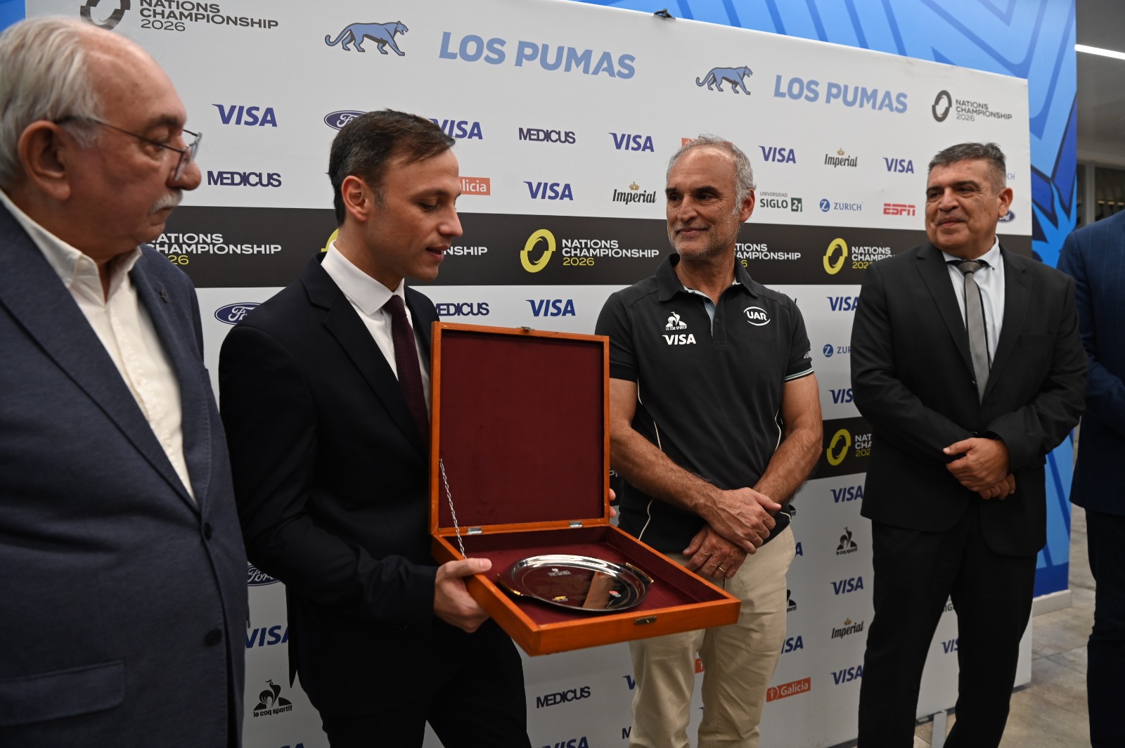 El gobierno de la provincia hizo un reconocimiento a las autoridades de la unión argentina de rugby